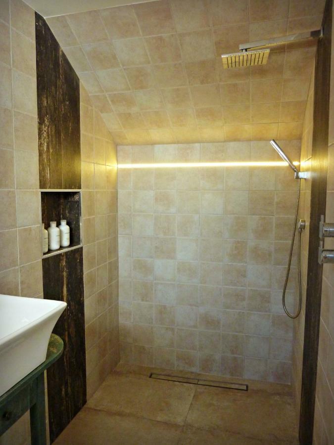 Villa Breeze Boutique Guest Rooms, Marbella Sitio de Calahonda Eksteriør billede