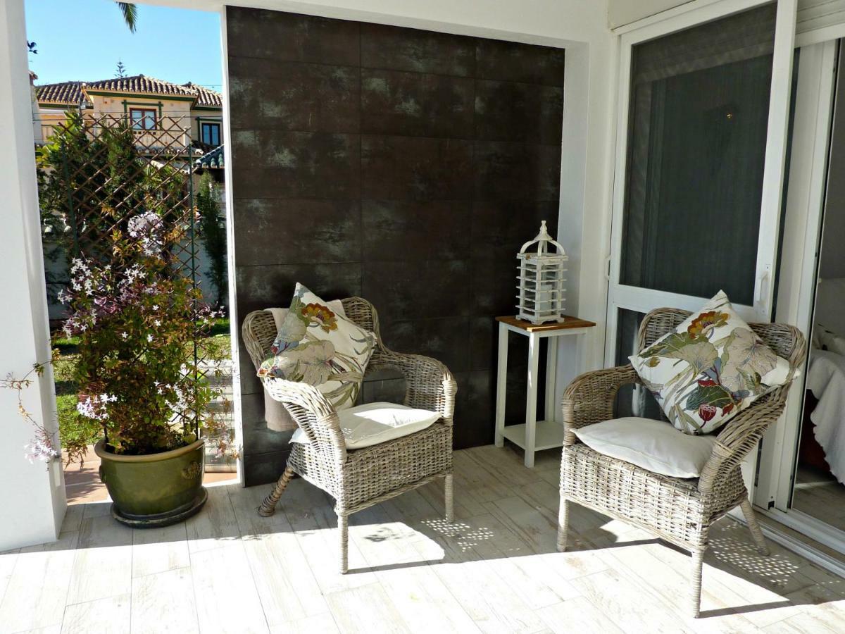 Villa Breeze Boutique Guest Rooms, Marbella Sitio de Calahonda Eksteriør billede