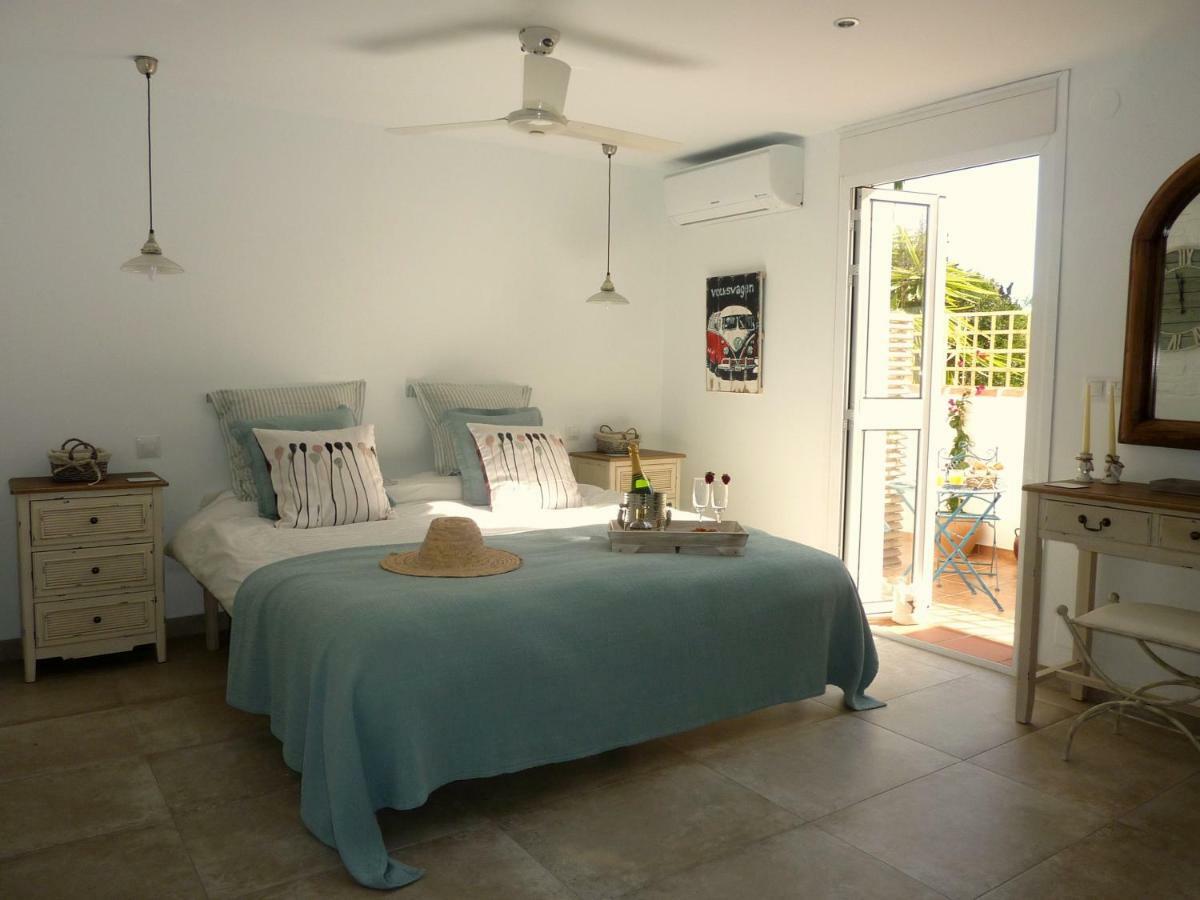 Villa Breeze Boutique Guest Rooms, Marbella Sitio de Calahonda Eksteriør billede