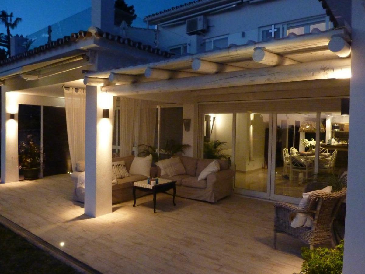Villa Breeze Boutique Guest Rooms, Marbella Sitio de Calahonda Eksteriør billede