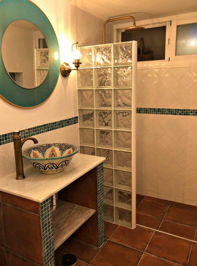 Villa Breeze Boutique Guest Rooms, Marbella Sitio de Calahonda Eksteriør billede