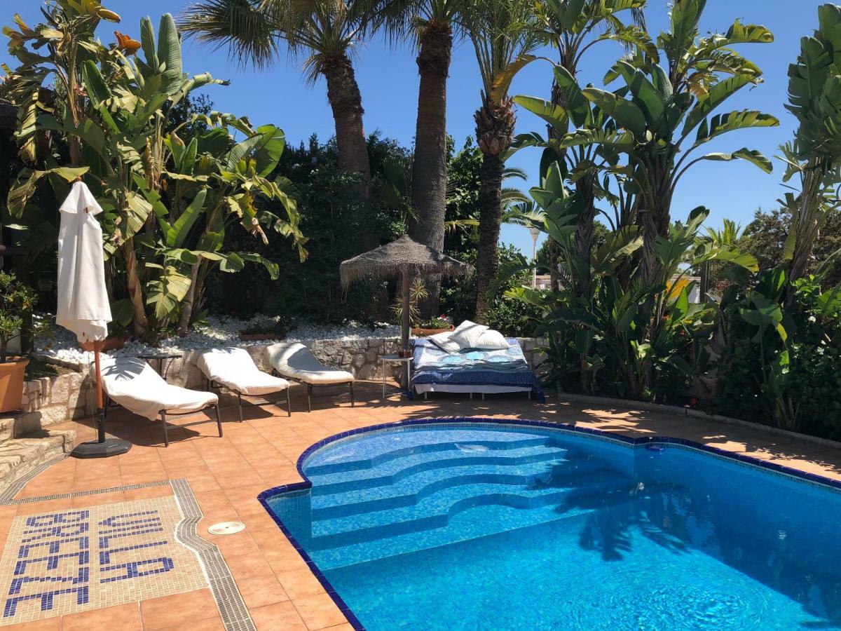 Villa Breeze Boutique Guest Rooms, Marbella Sitio de Calahonda Eksteriør billede